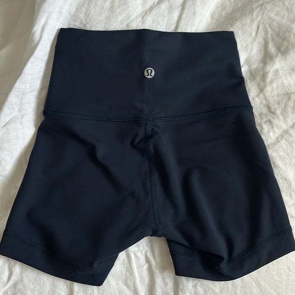 Wunder train shorts - Picture 2 of 2